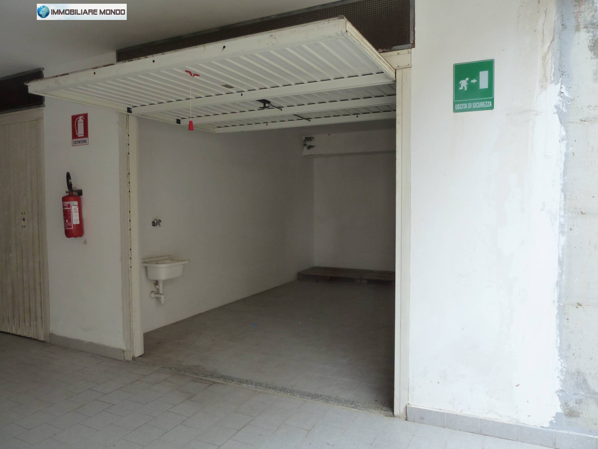 Box o garage in affitto a Termoli, San Pietro