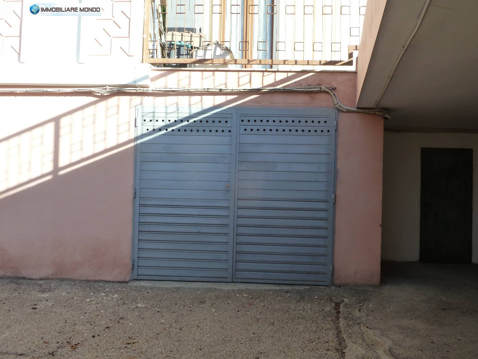 Magazzino in vendita a Termoli, Piazza del Papa