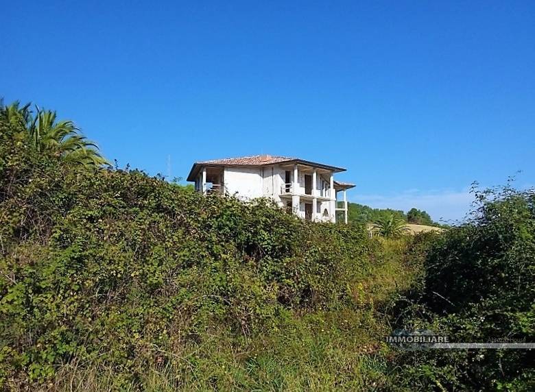 Casa indipendente in vendita a Colonnella