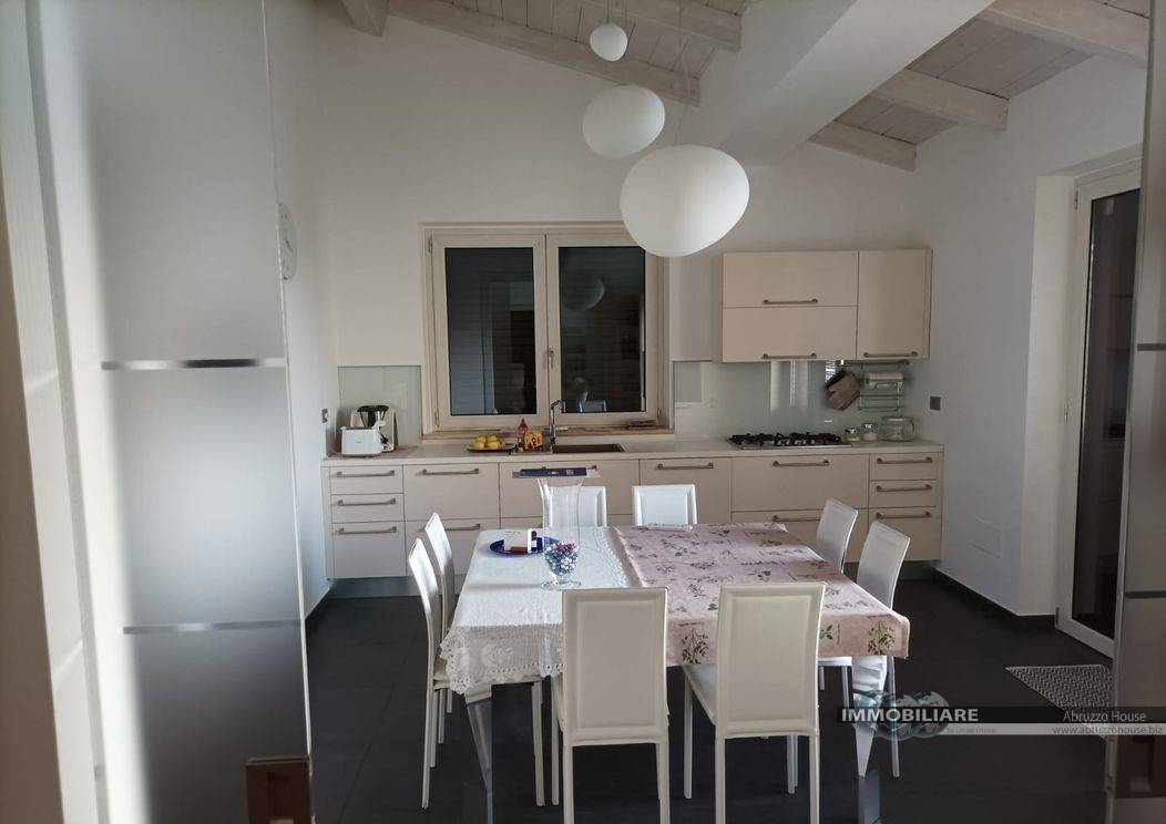 Villa in vendita a Ancarano