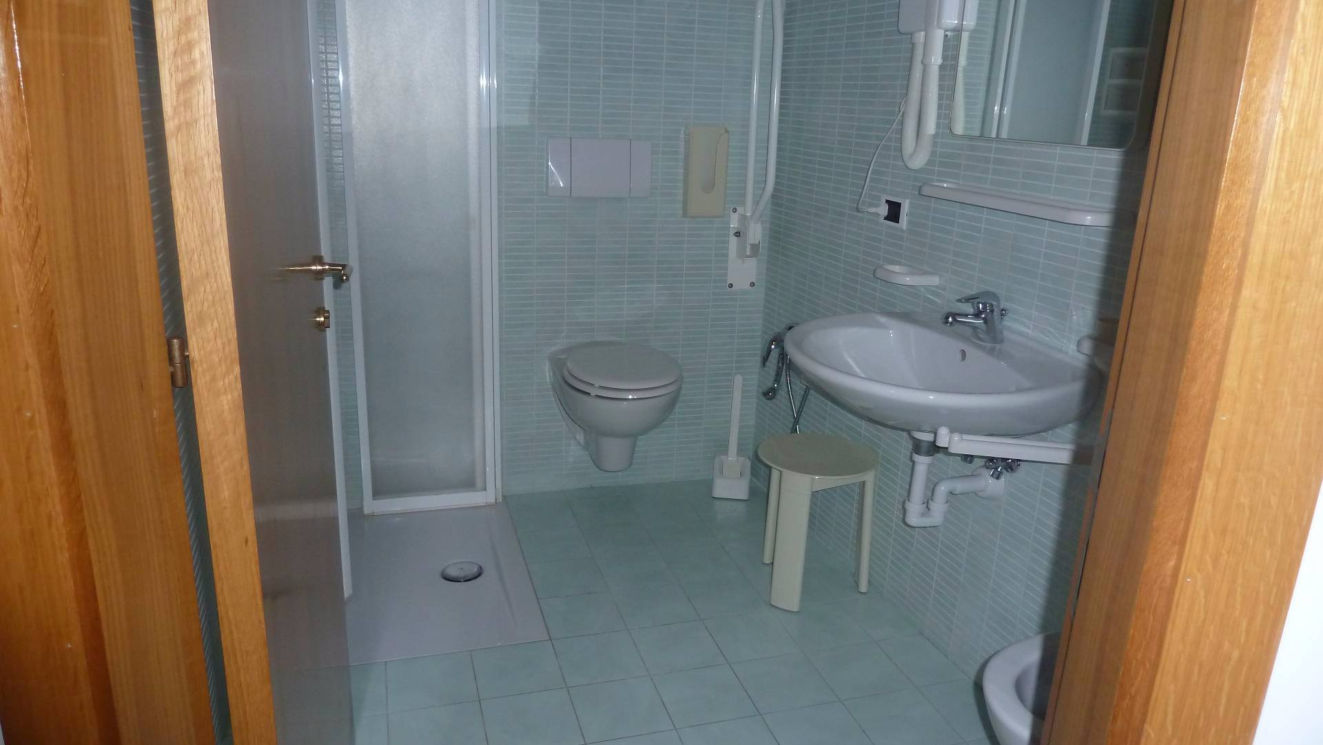 Attivit commerciale in vendita a Tortoreto, Tortoreto Lido