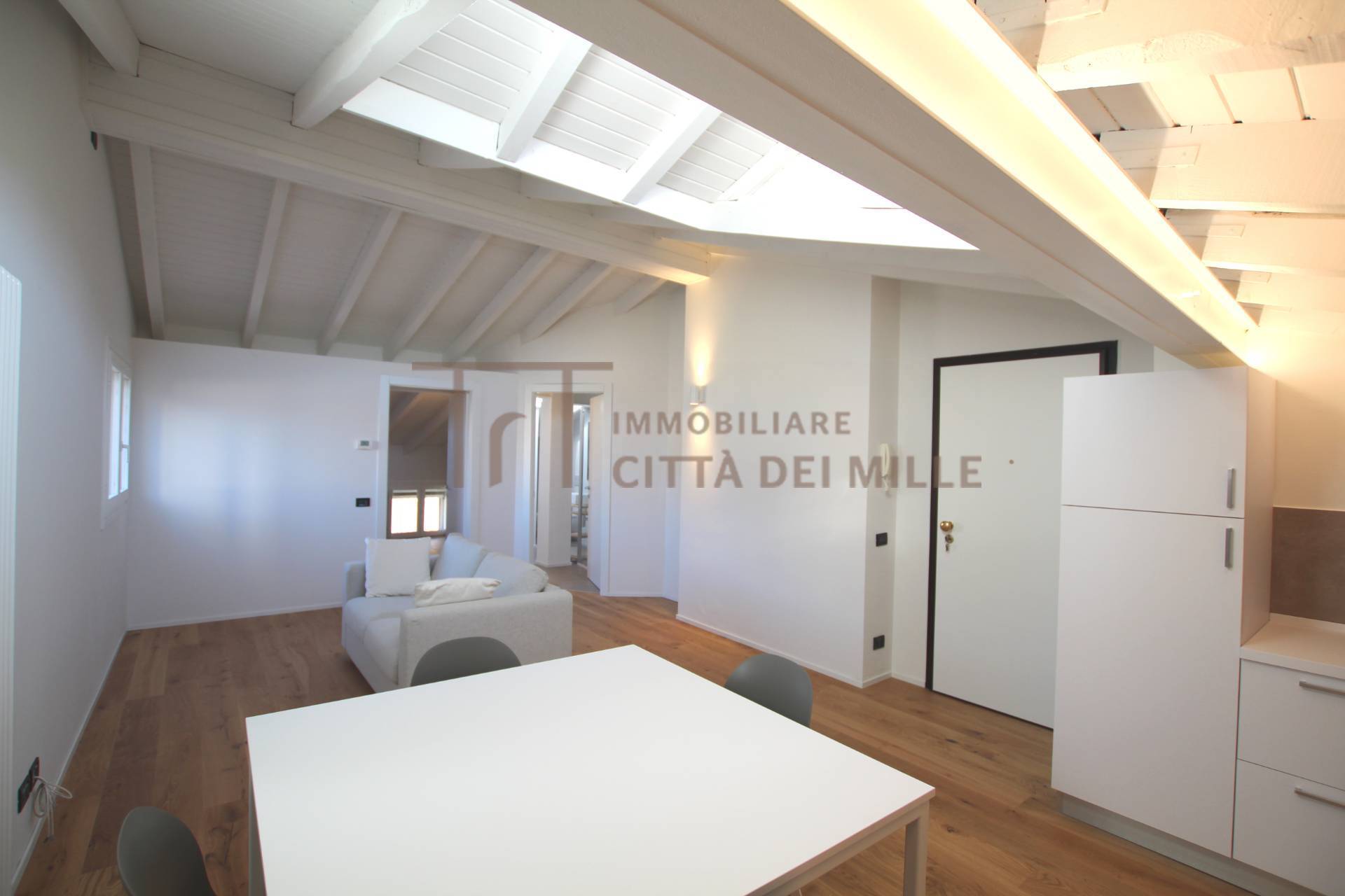 Mansarda in affitto a Bergamo, Pignolo bassa