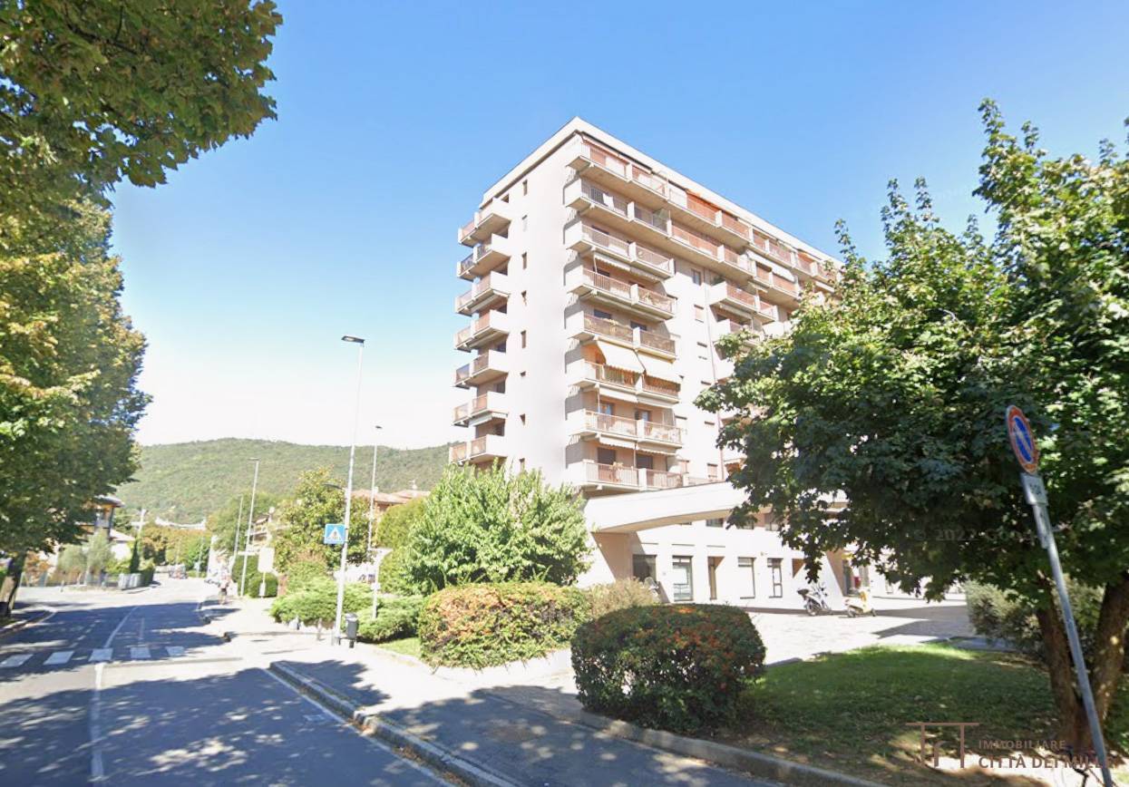 box in vendita a Bergamo, Monterosso