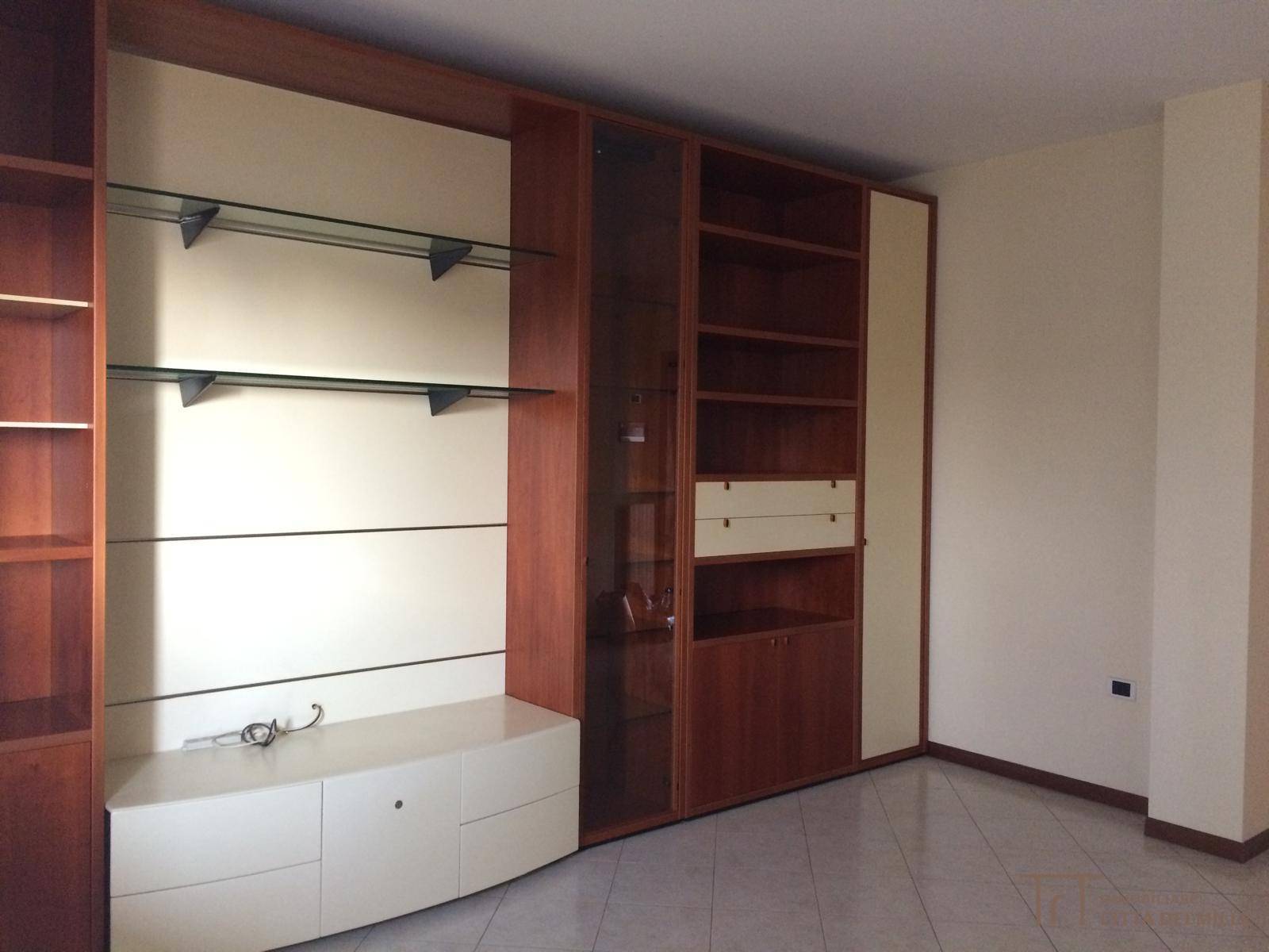 Bilocale in vendita a Bergamo, Borgo Palazzo (Bassa)