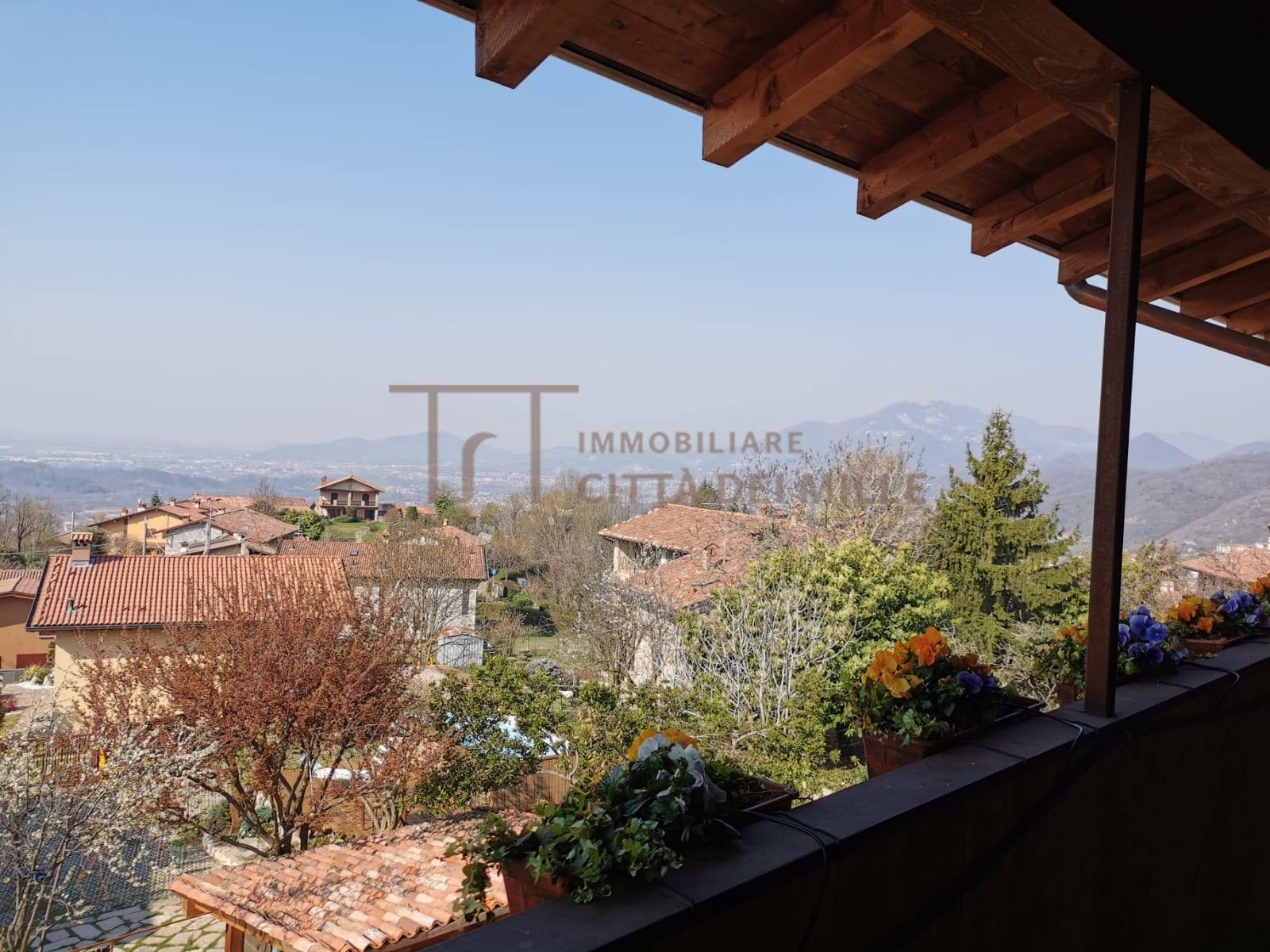 Cascina in vendita a Ponteranica