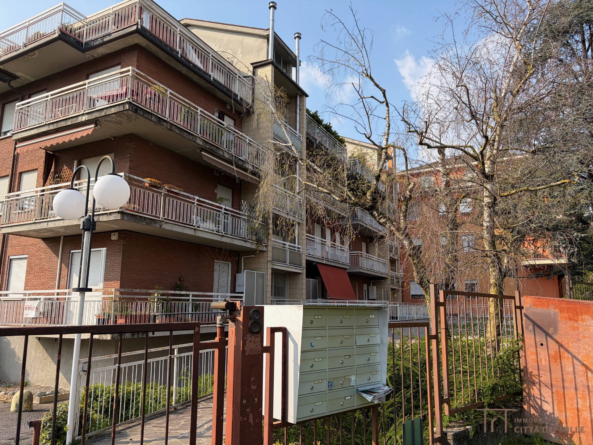 Trilocale in vendita a Bergamo, Monterosso