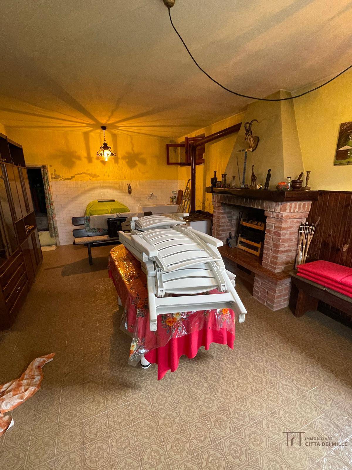 Casa singola in vendita a Leffe