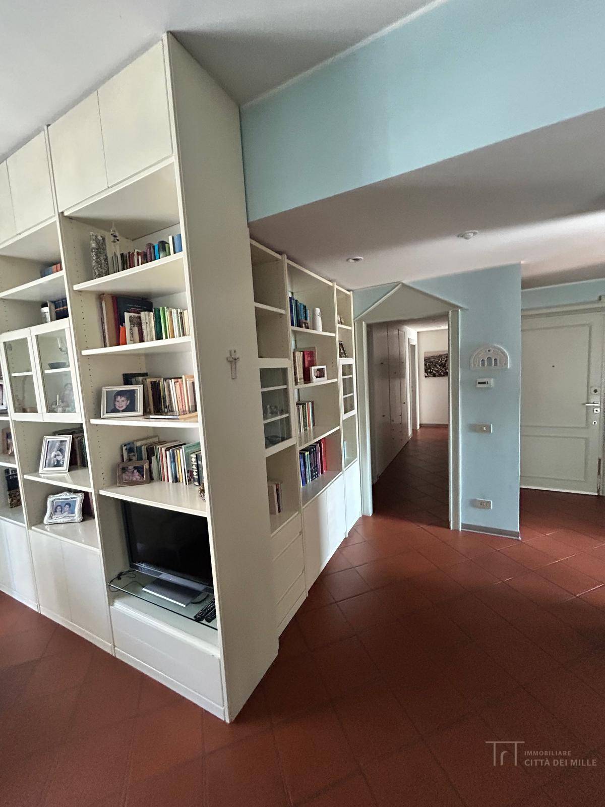 Quadrilocale in vendita a Bergamo, Campagnola