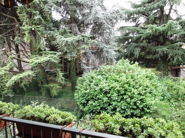 Quadrilocale in vendita a Bergamo, Campagnola