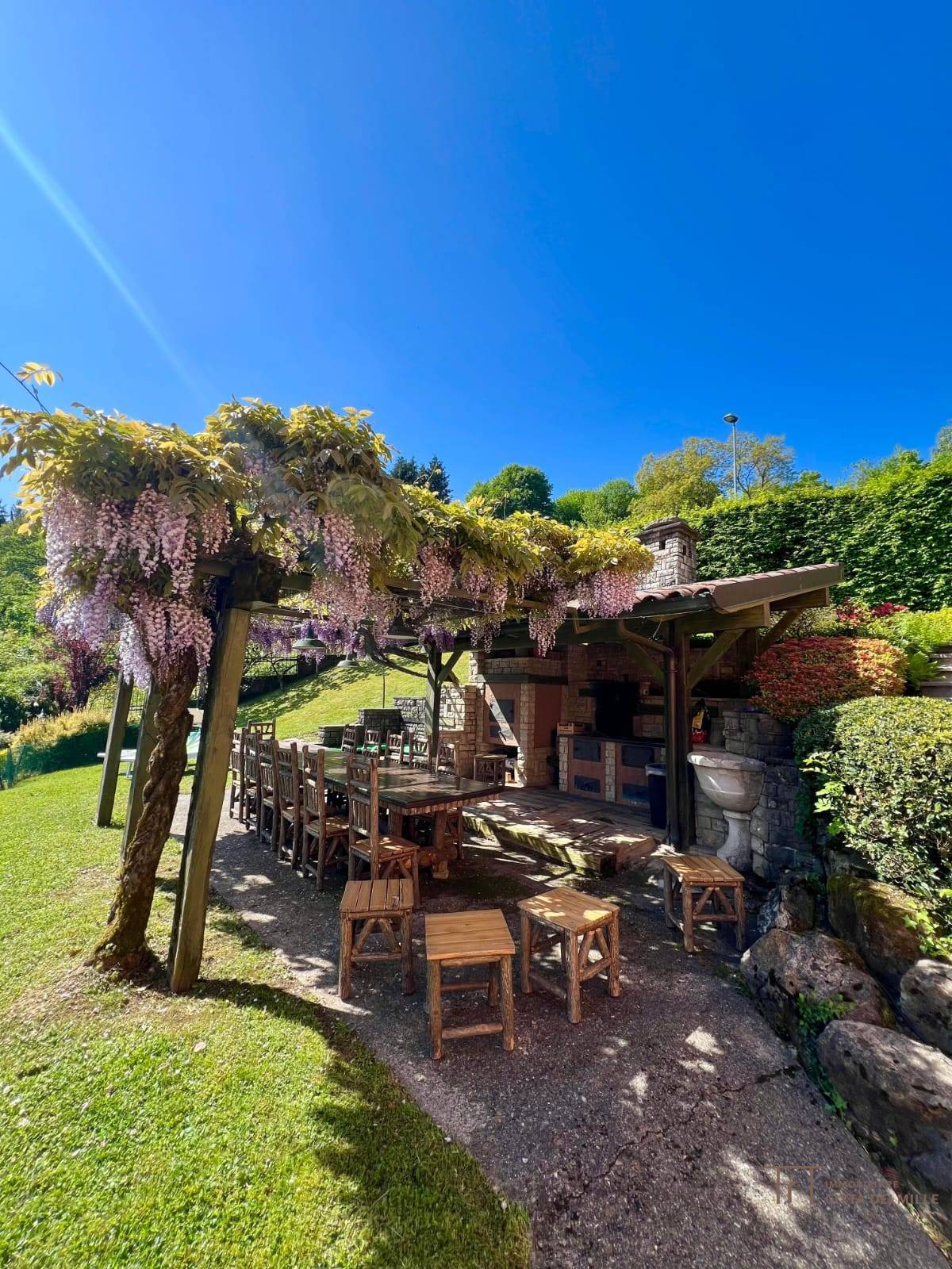 Villa in vendita a Leffe
