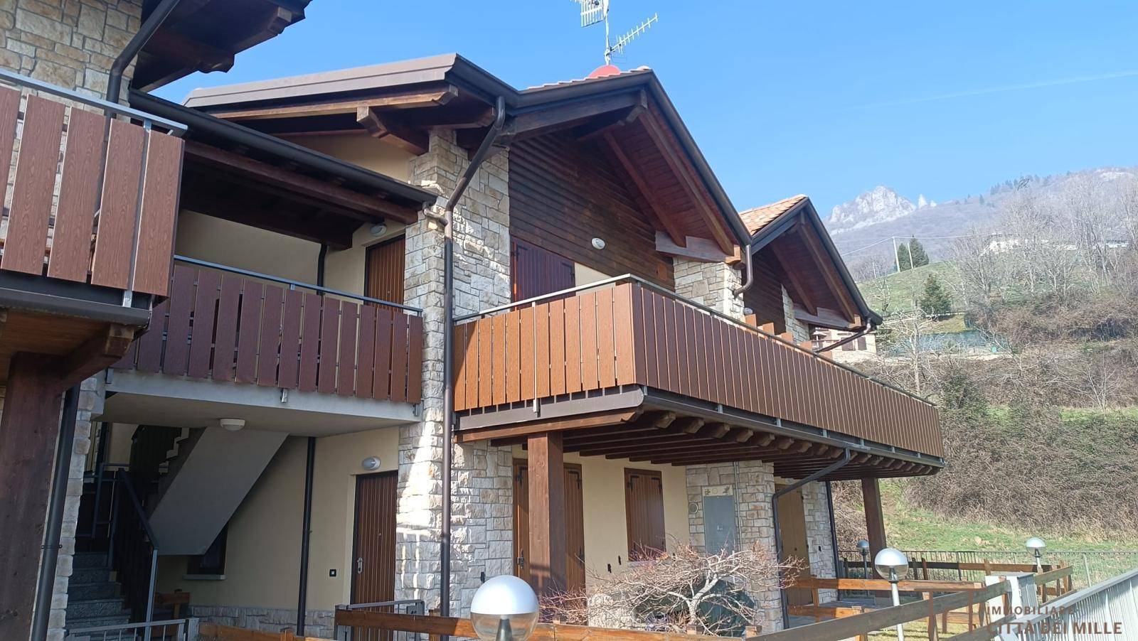 Trilocale in vendita a Aviatico