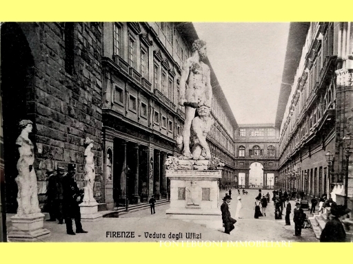 Negozio in vendita, Scandicci centro