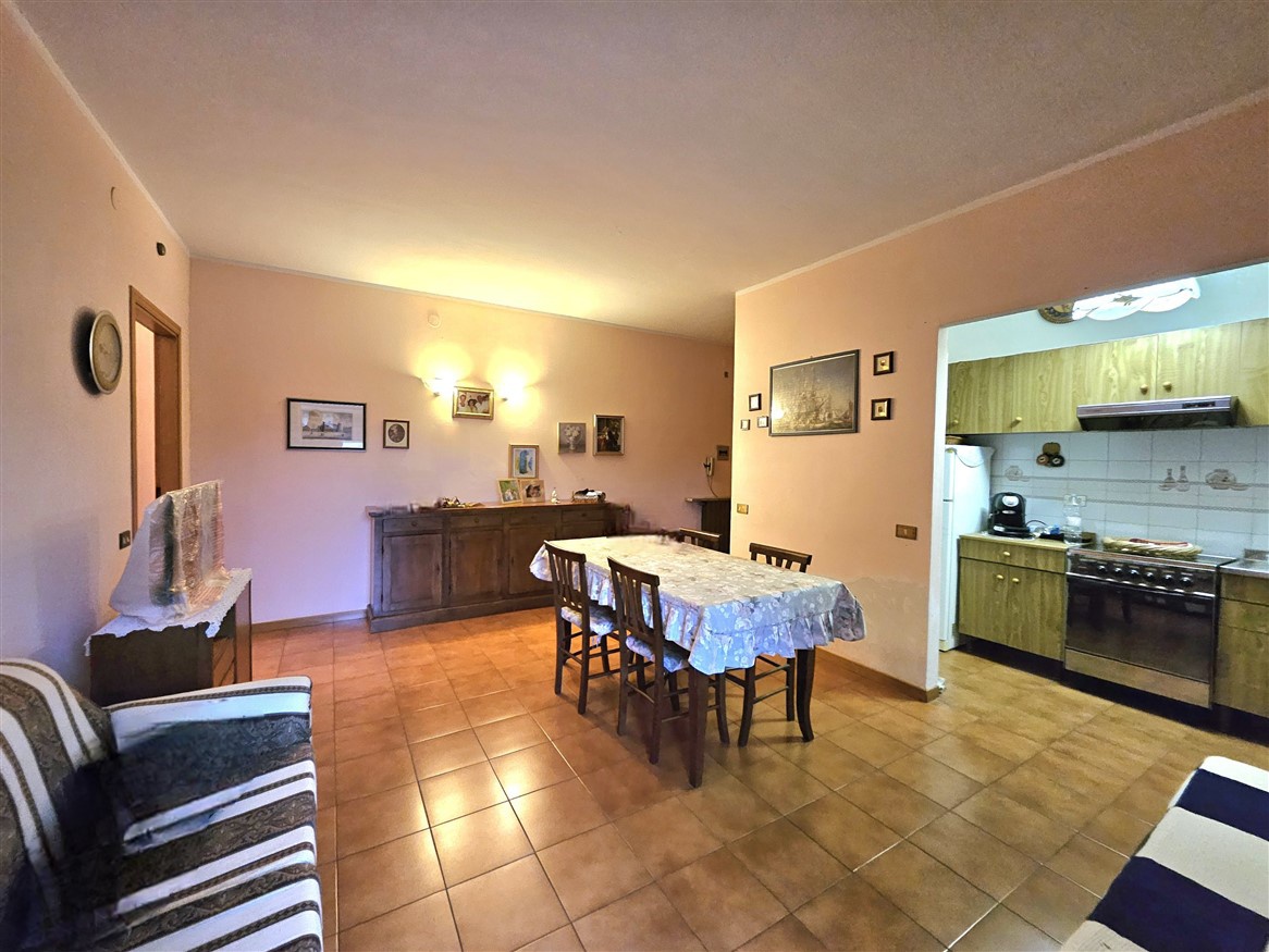 Quadrilocale in vendita a Massa