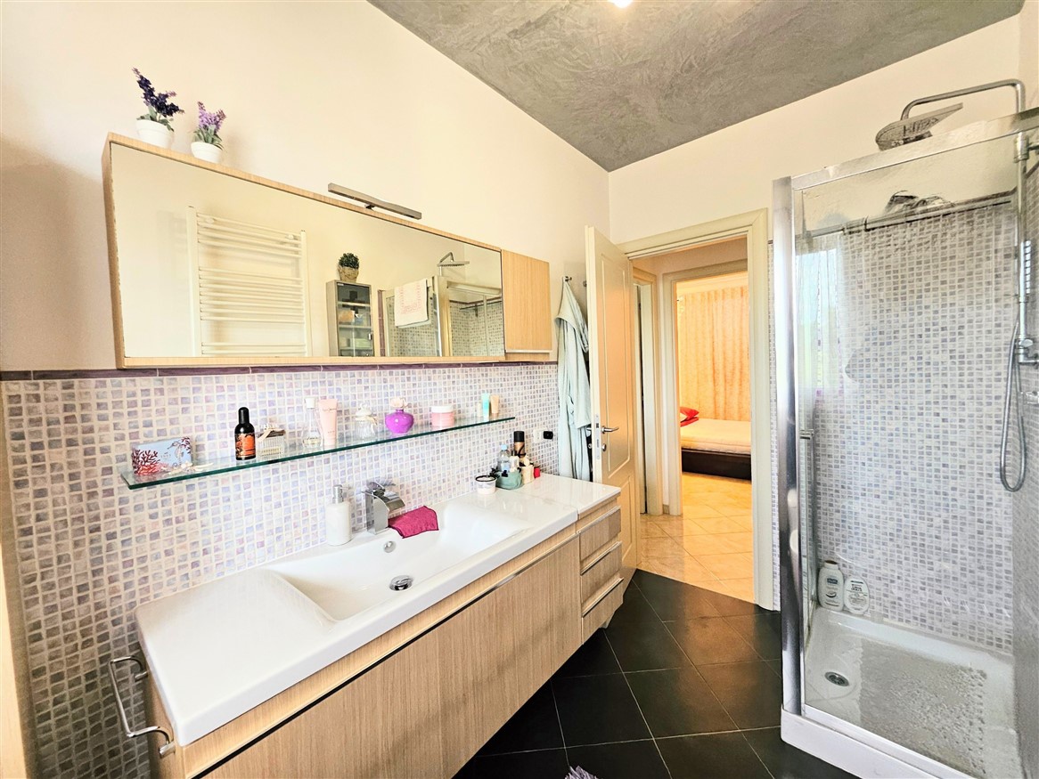 Appartamento con giardino a Massa