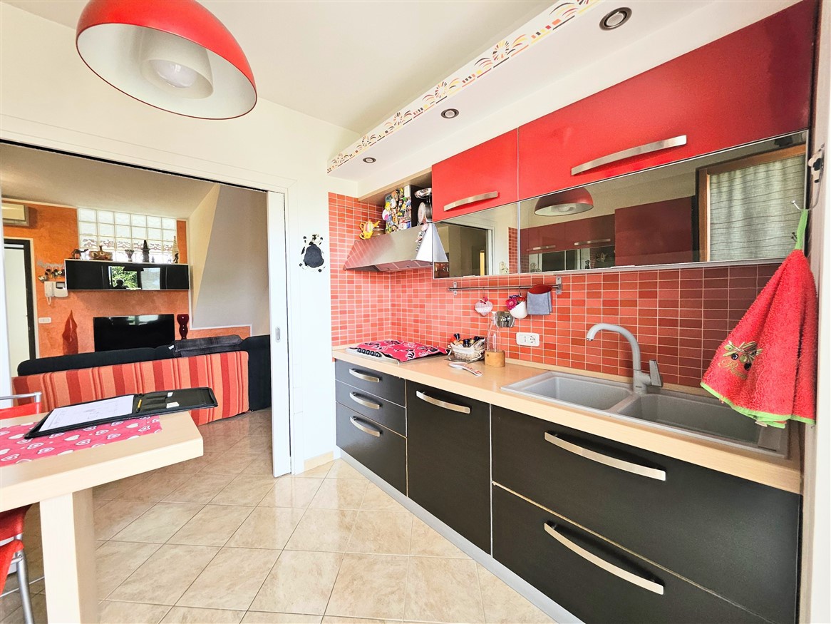 Appartamento con giardino a Massa