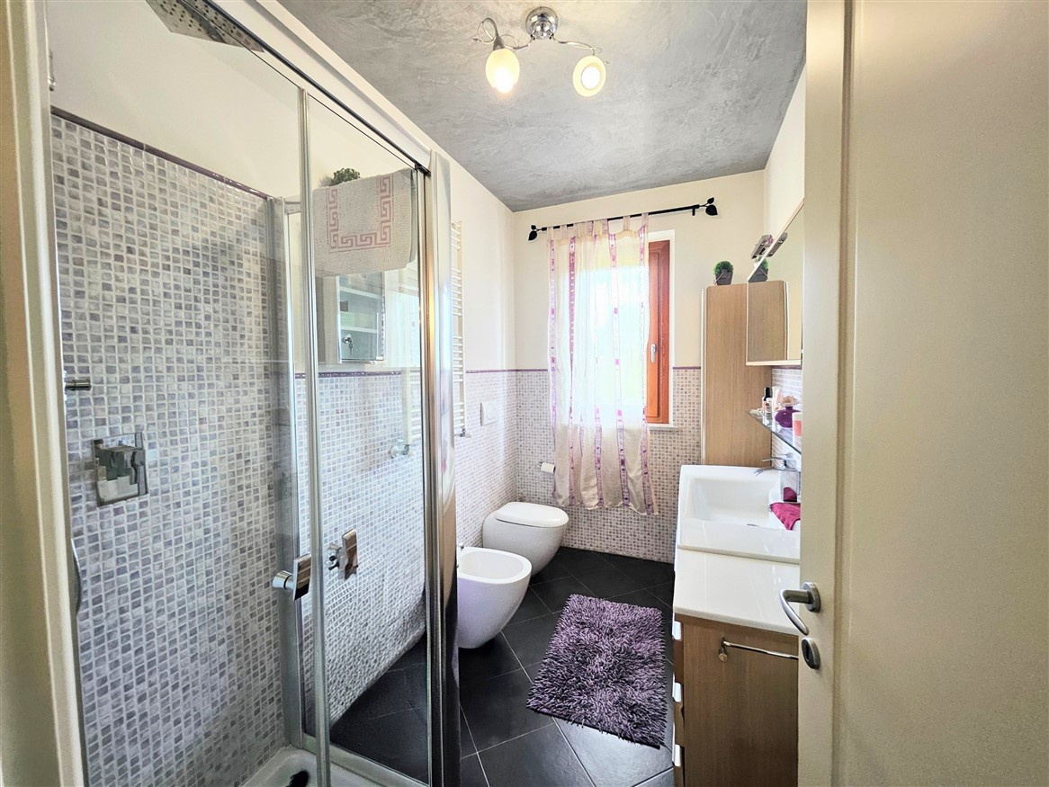 Appartamento con giardino a Massa