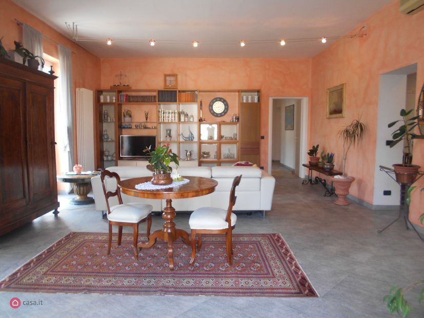 Casa indipendente con giardino a Cerrina Monferrato