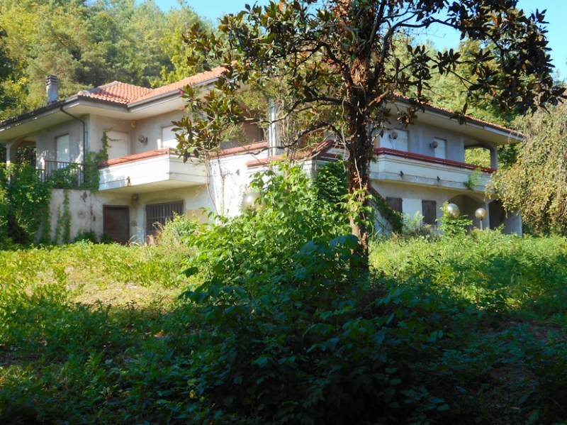 Villa con giardino a Villamiroglio