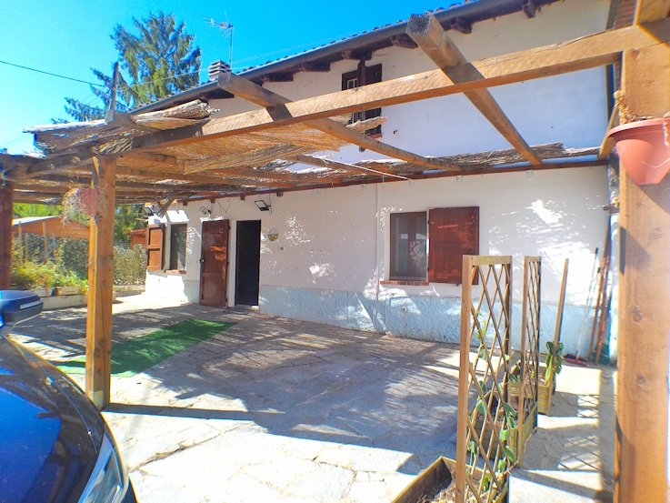 Casa indipendente con giardino a Fubine