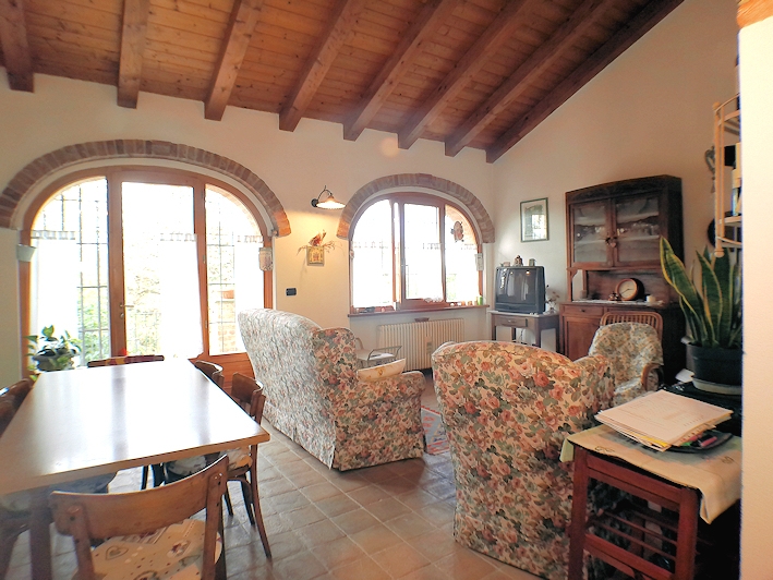 Casa indipendente con giardino a Conzano