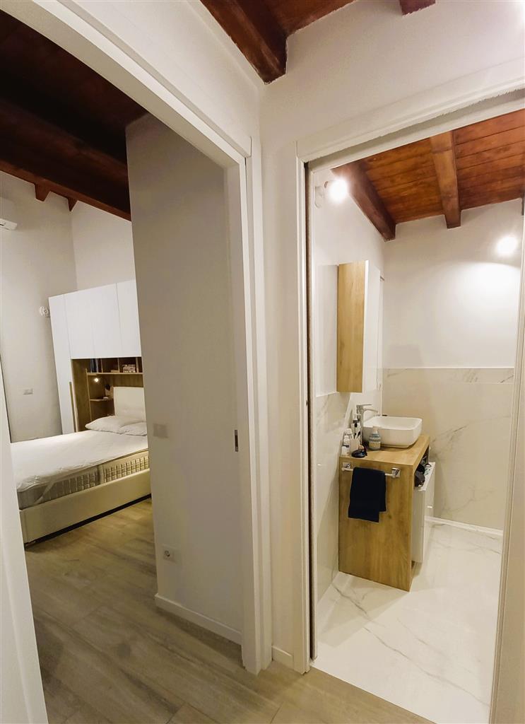 Appartamento con giardino in via g. mazzini 16, Agrate Brianza