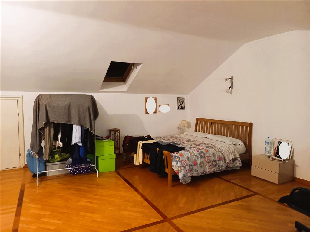 Villetta a schiera con giardino in via dante 4/3, Caponago