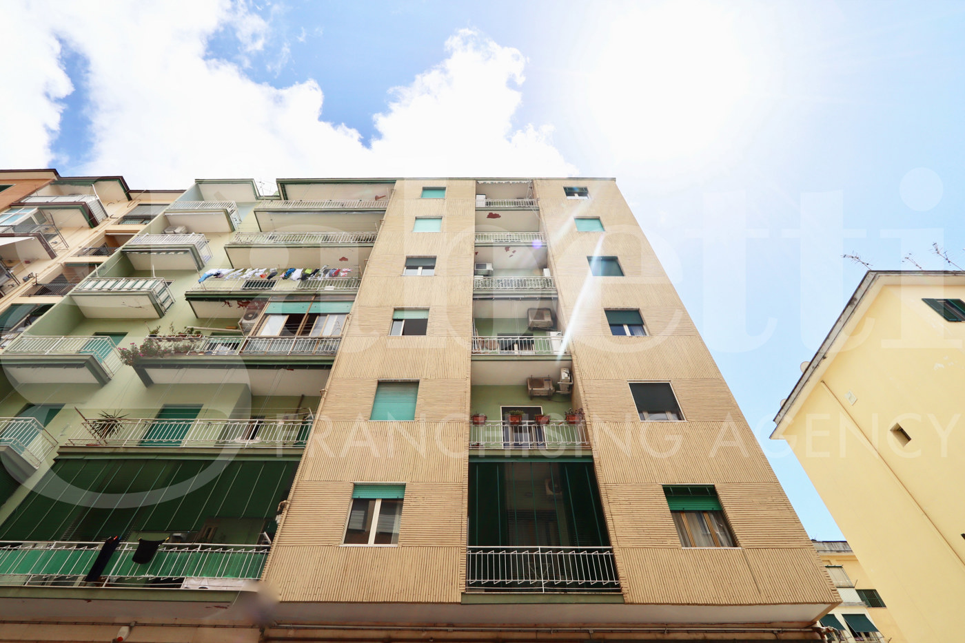 Bilocale arredato in affitto a Napoli