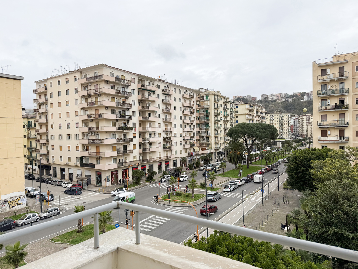 Monolocale arredato in affitto a Napoli