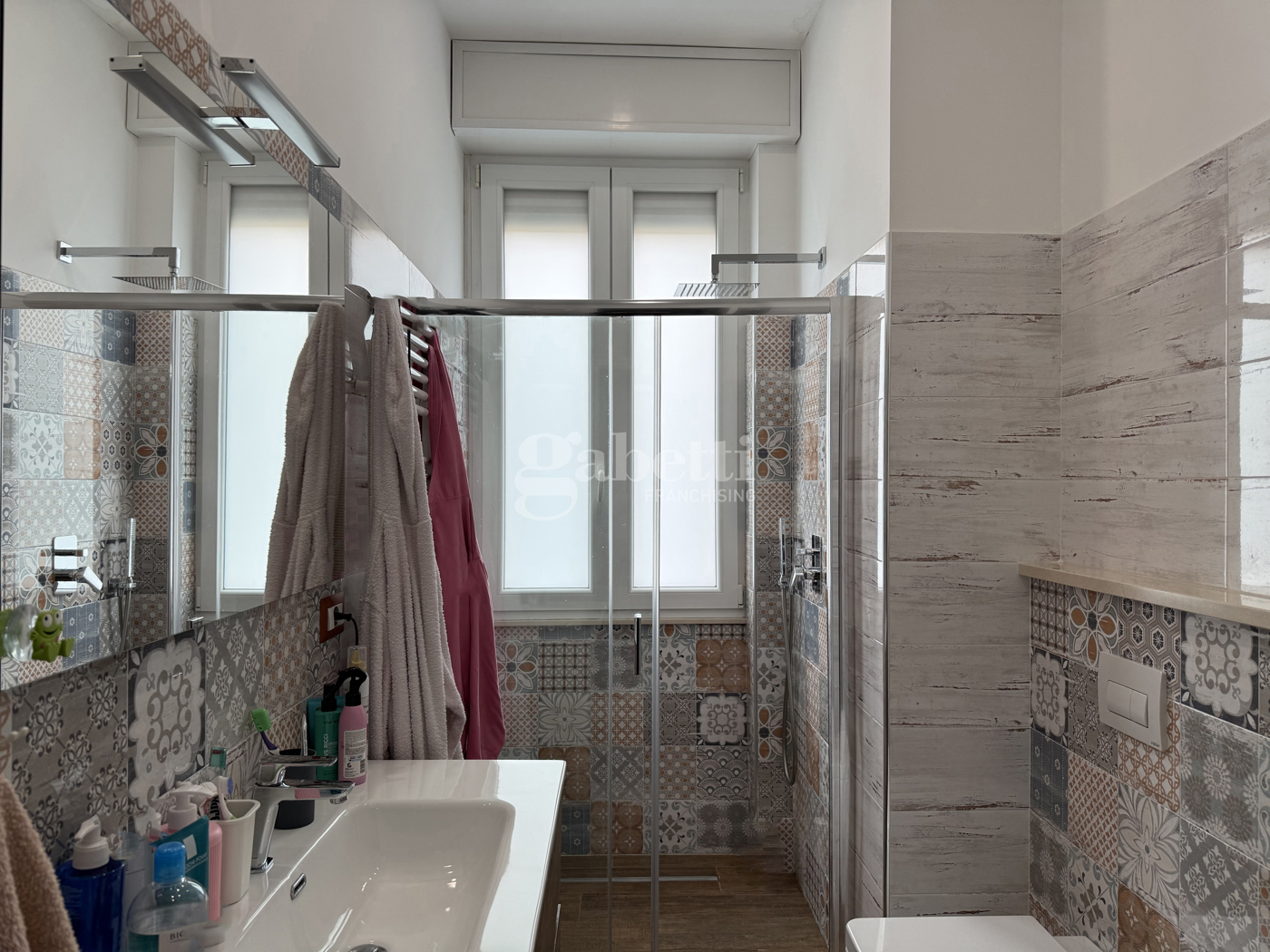 Monolocale arredato in affitto a Napoli