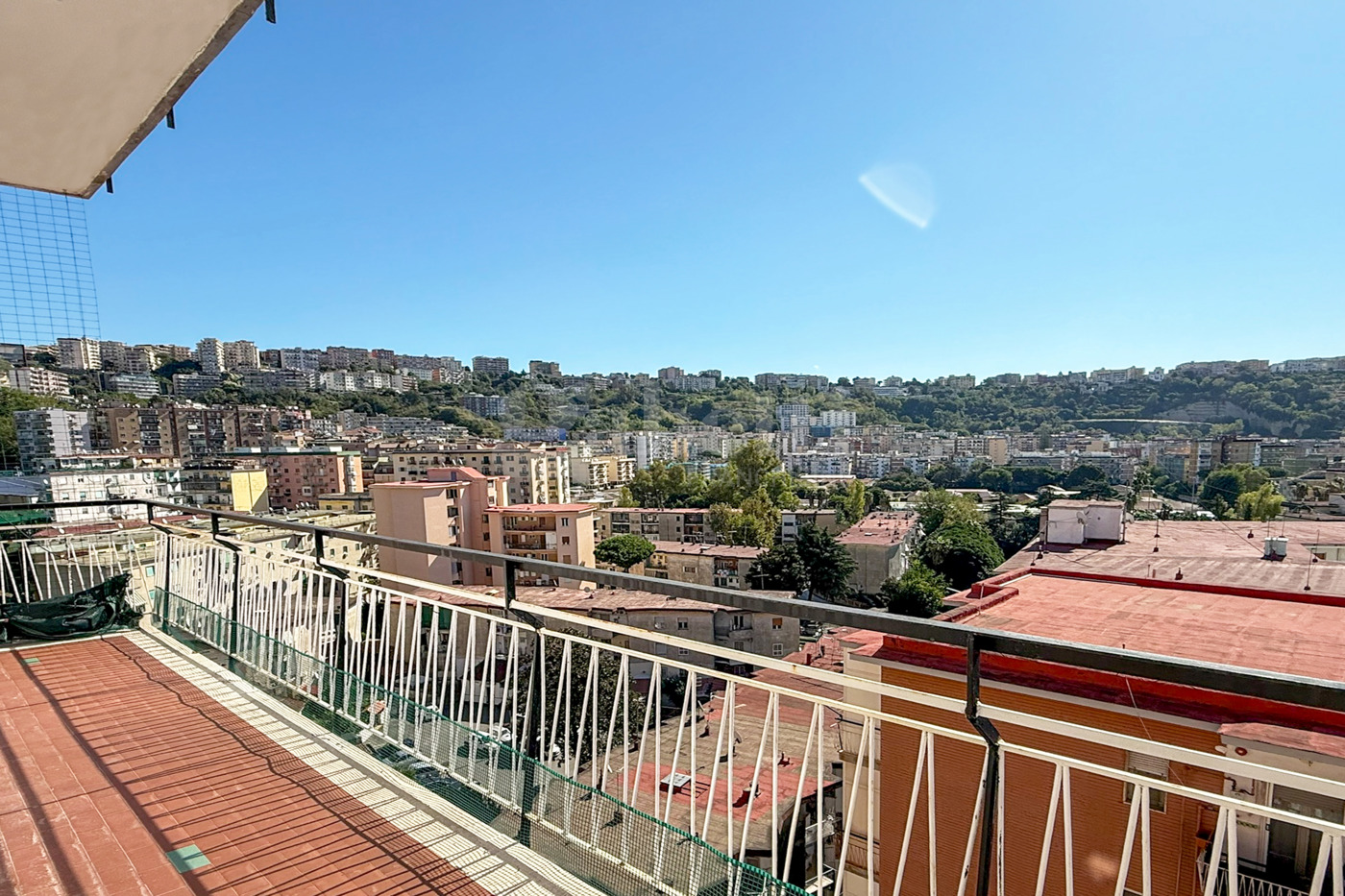 Quadrilocale in affitto a Napoli