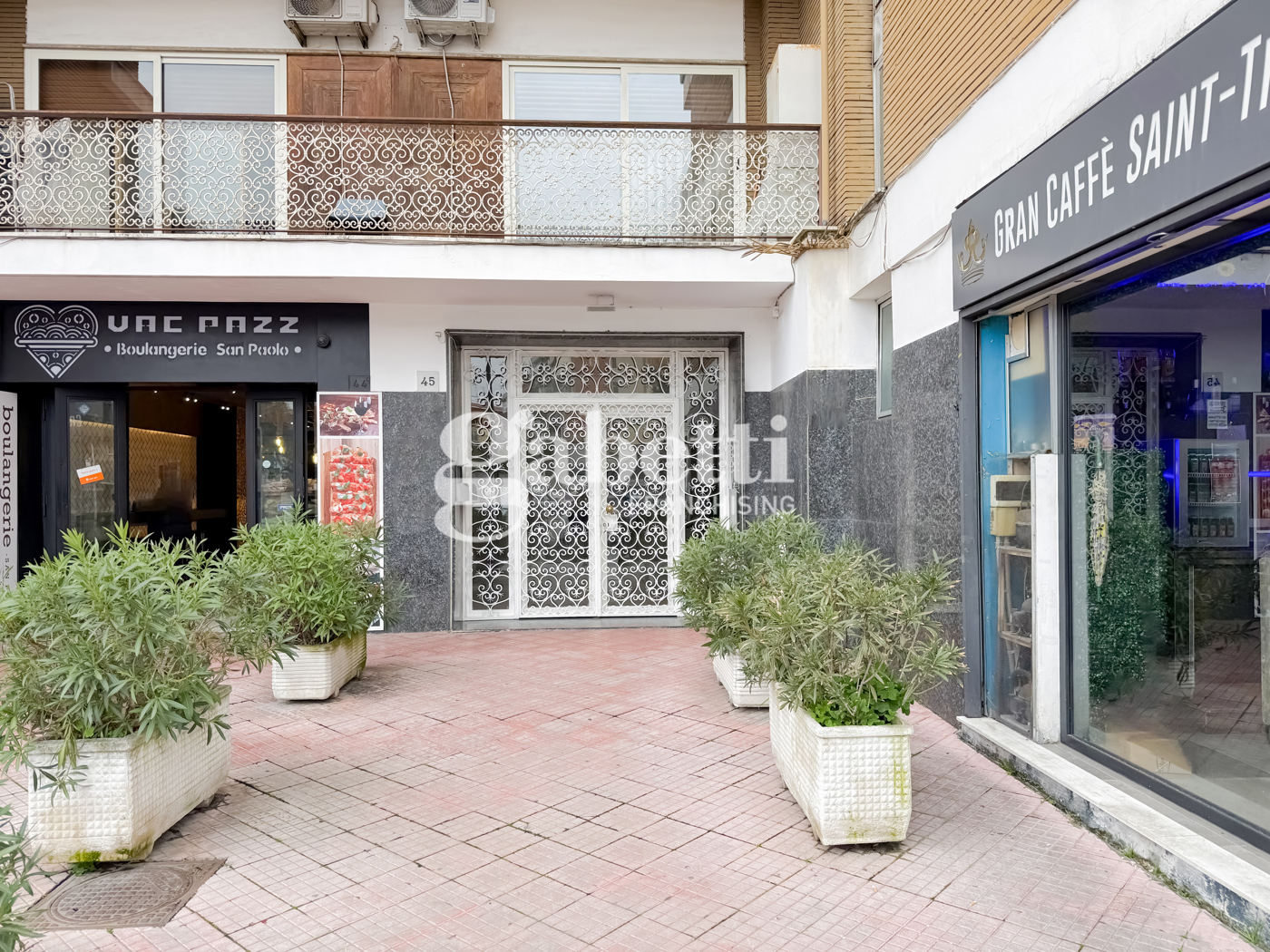 Bilocale arredato in affitto a Napoli