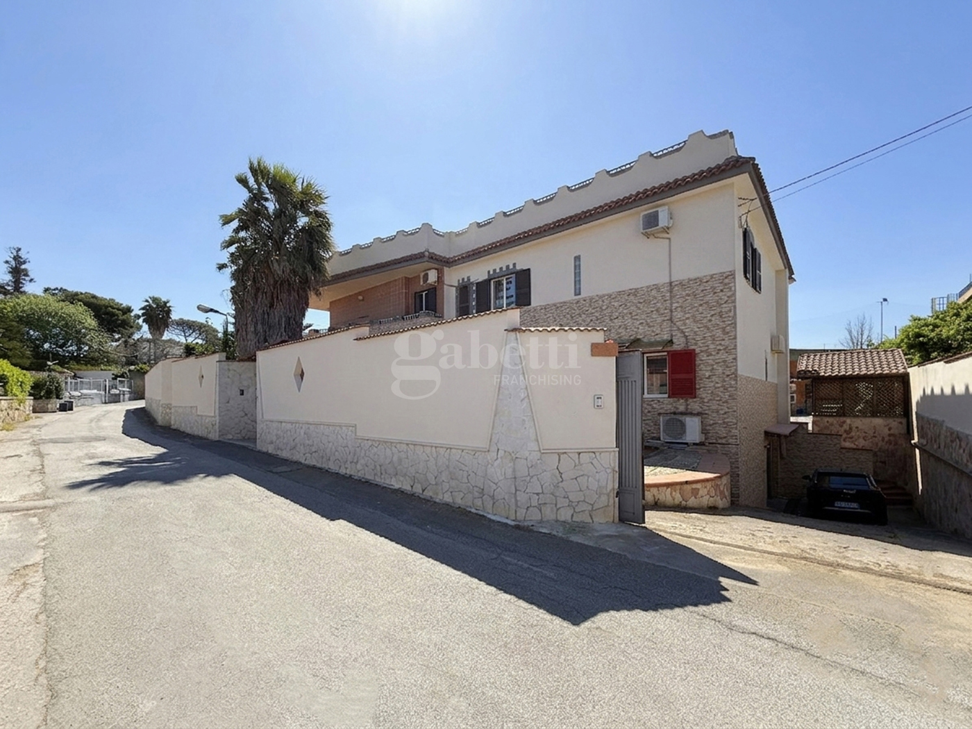 Villa con giardino a Giugliano in Campania