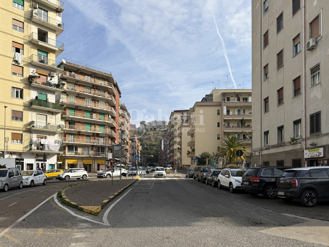 Negozio in affitto a Napoli