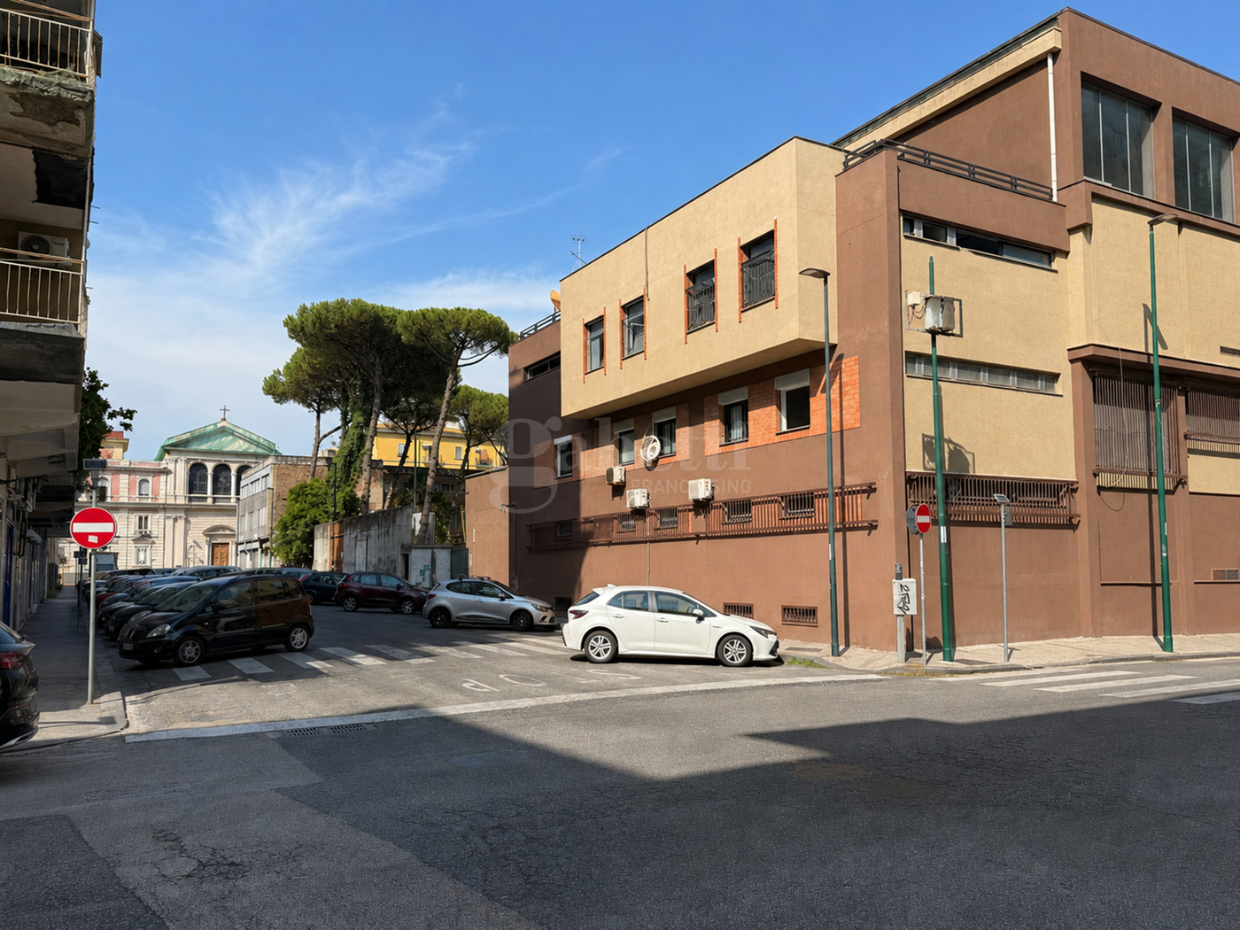 Box/Garage 15mq ristrutturato a Napoli