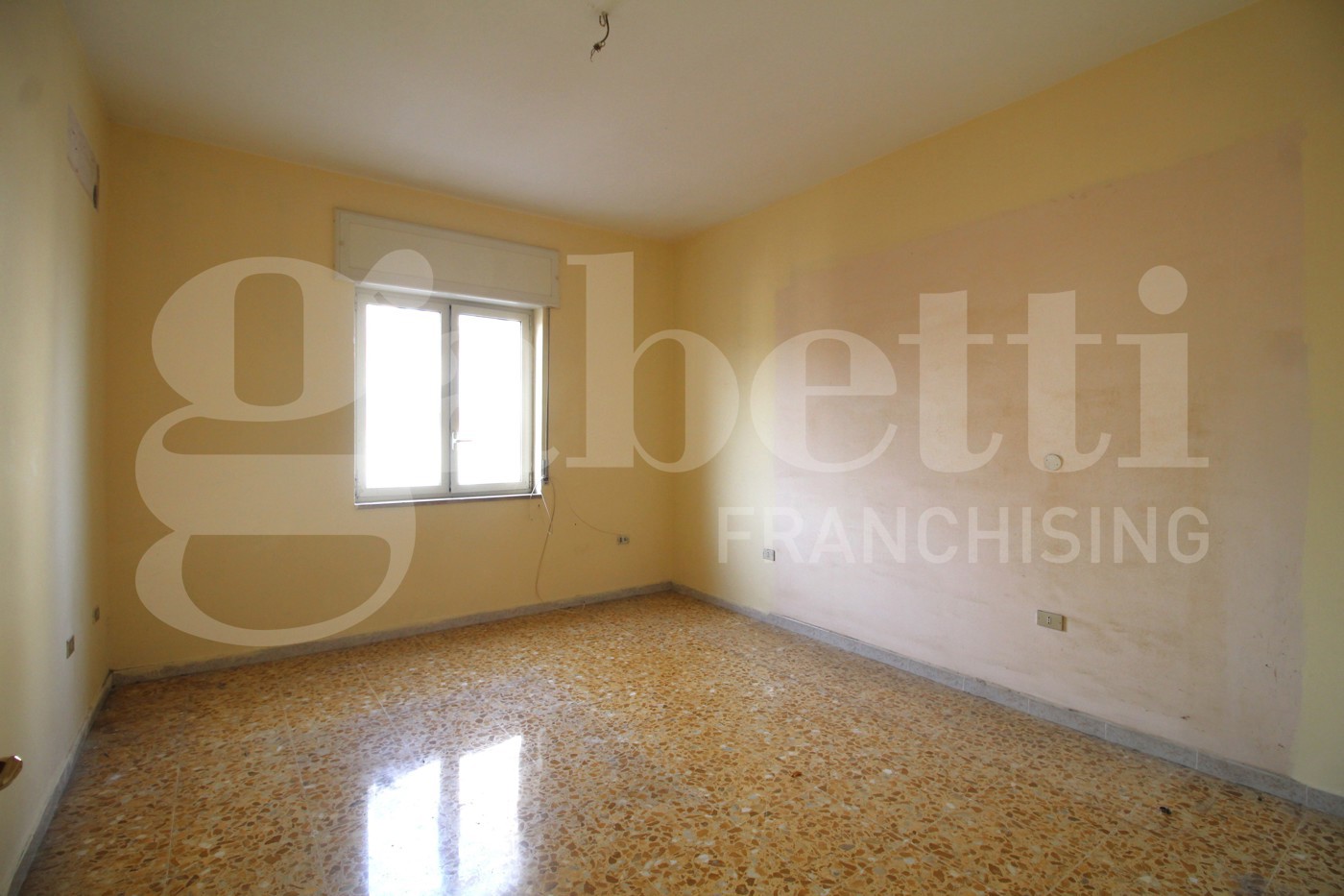 Trilocale da ristrutturare a Arzano