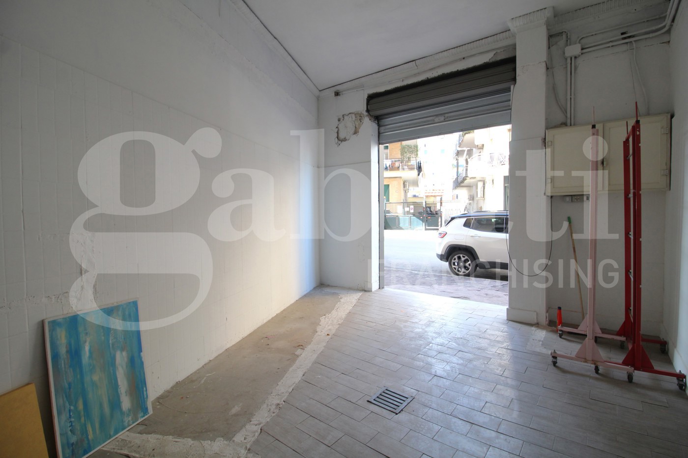 Negozio in affitto a Arzano