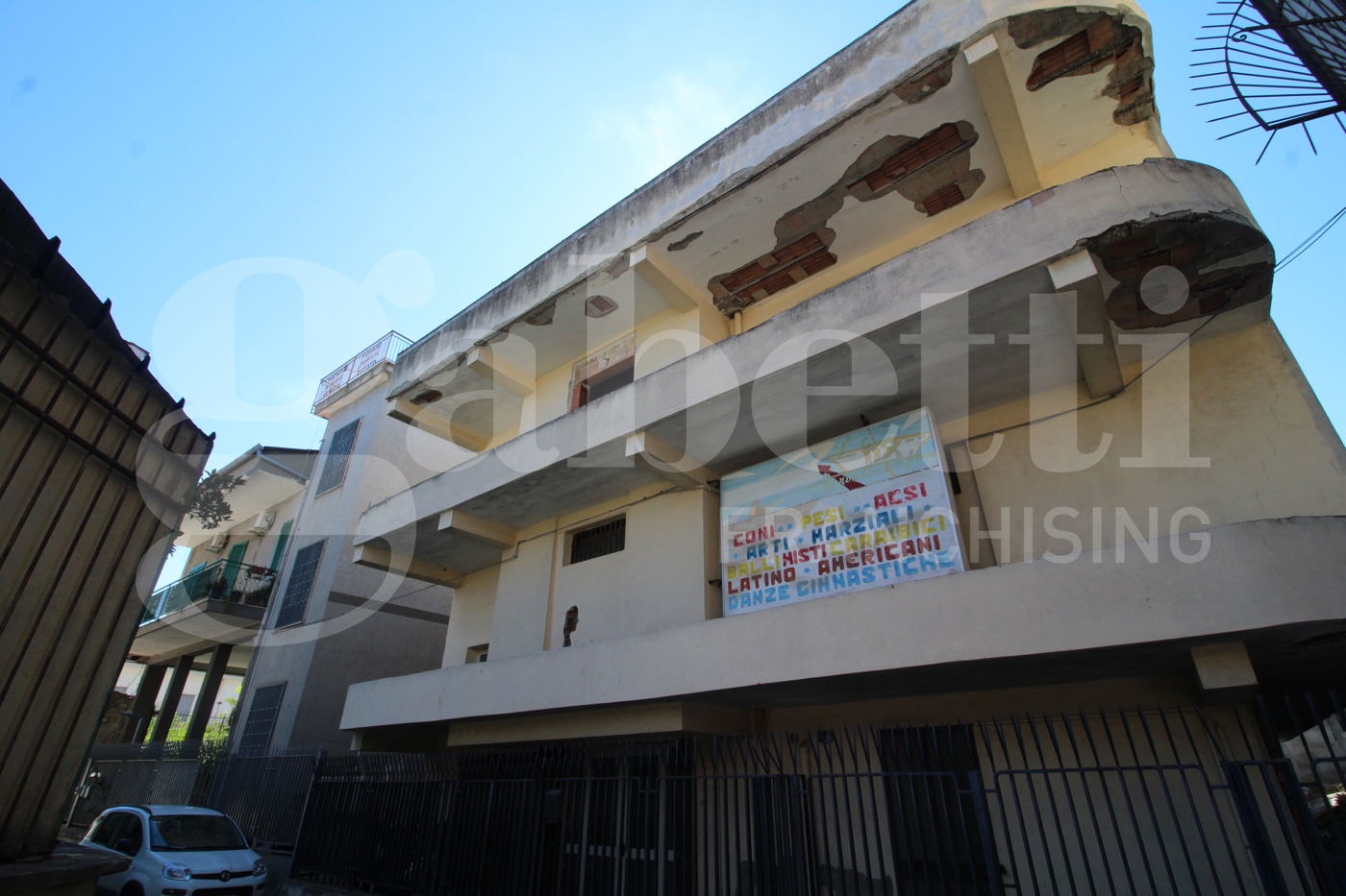 Stabile/Palazzo in vendita a Casandrino