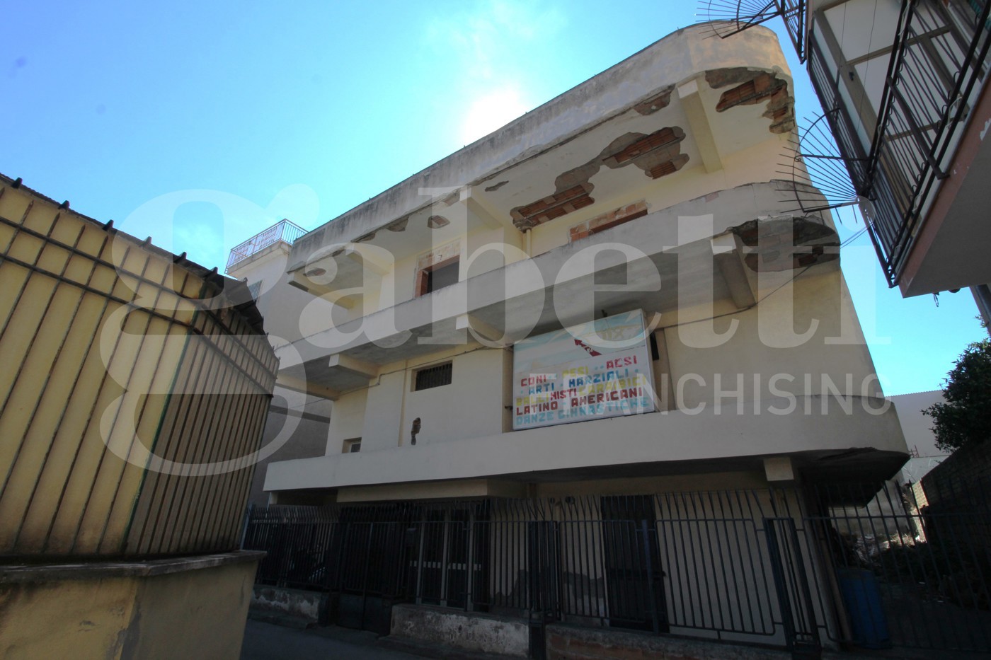 Stabile/Palazzo in vendita a Casandrino