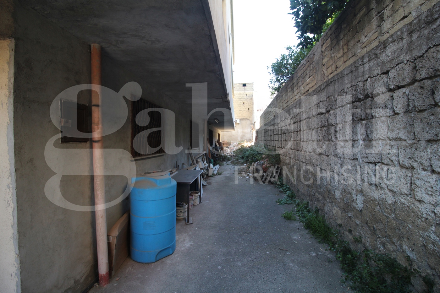 Stabile/Palazzo in vendita a Casandrino