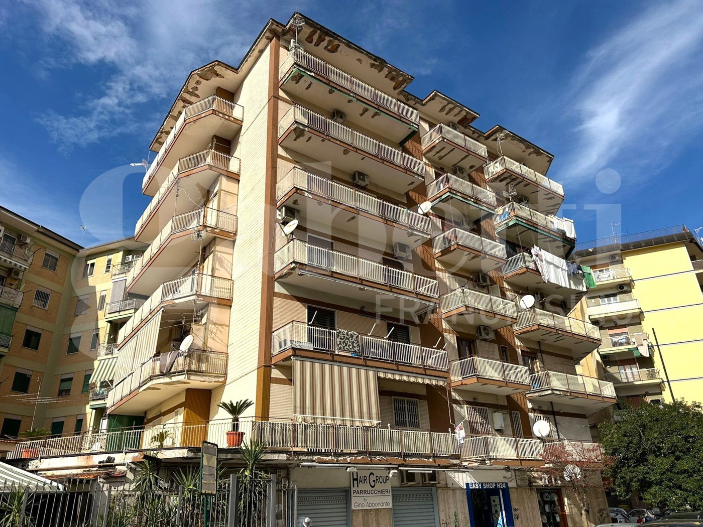 Ufficio in affitto a Arzano