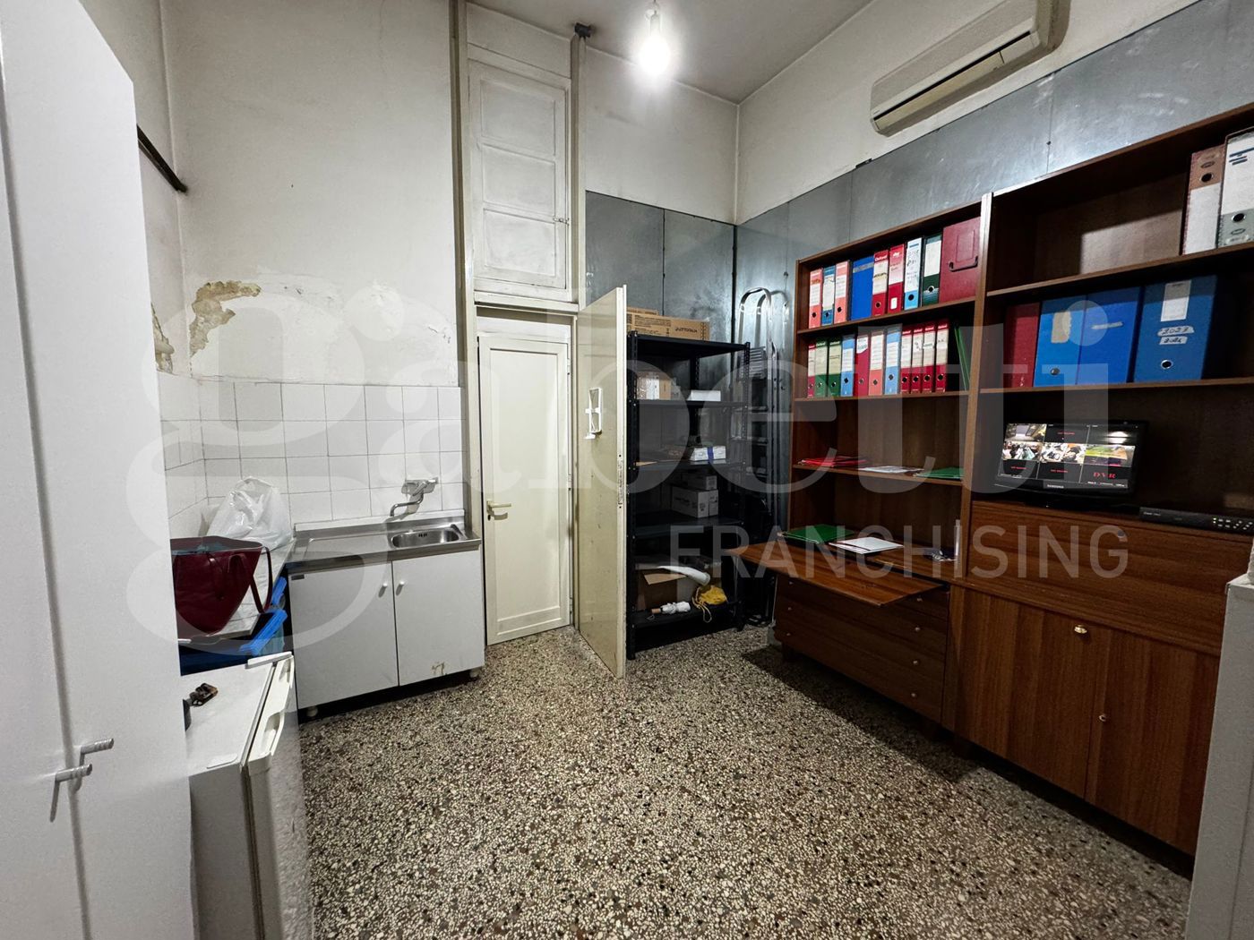 Attivit commerciale in vendita a Grumo Nevano