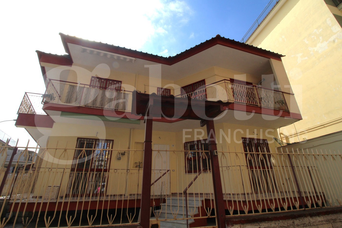 Bilocale con giardino a Arzano