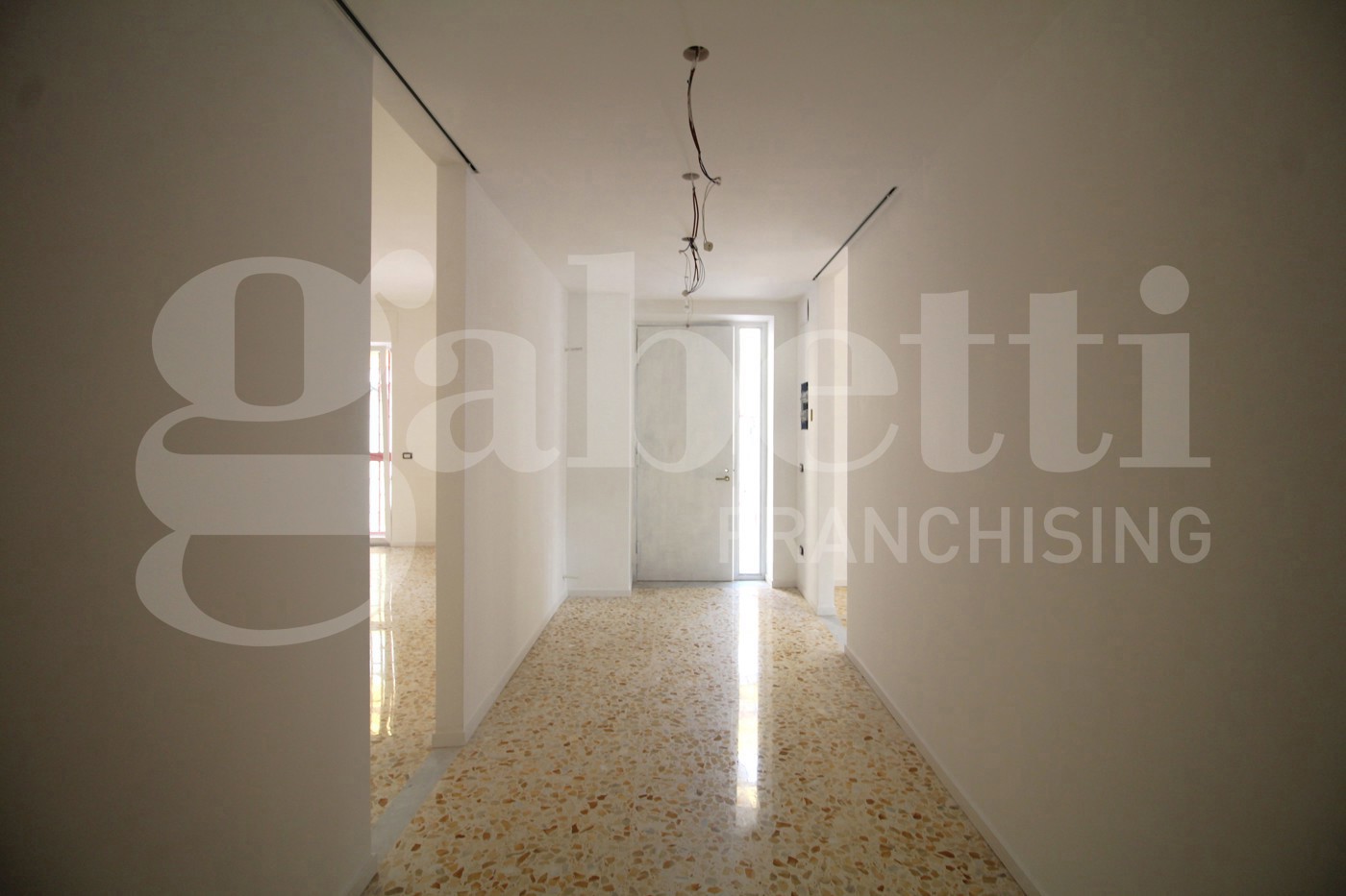 Bilocale con giardino a Arzano