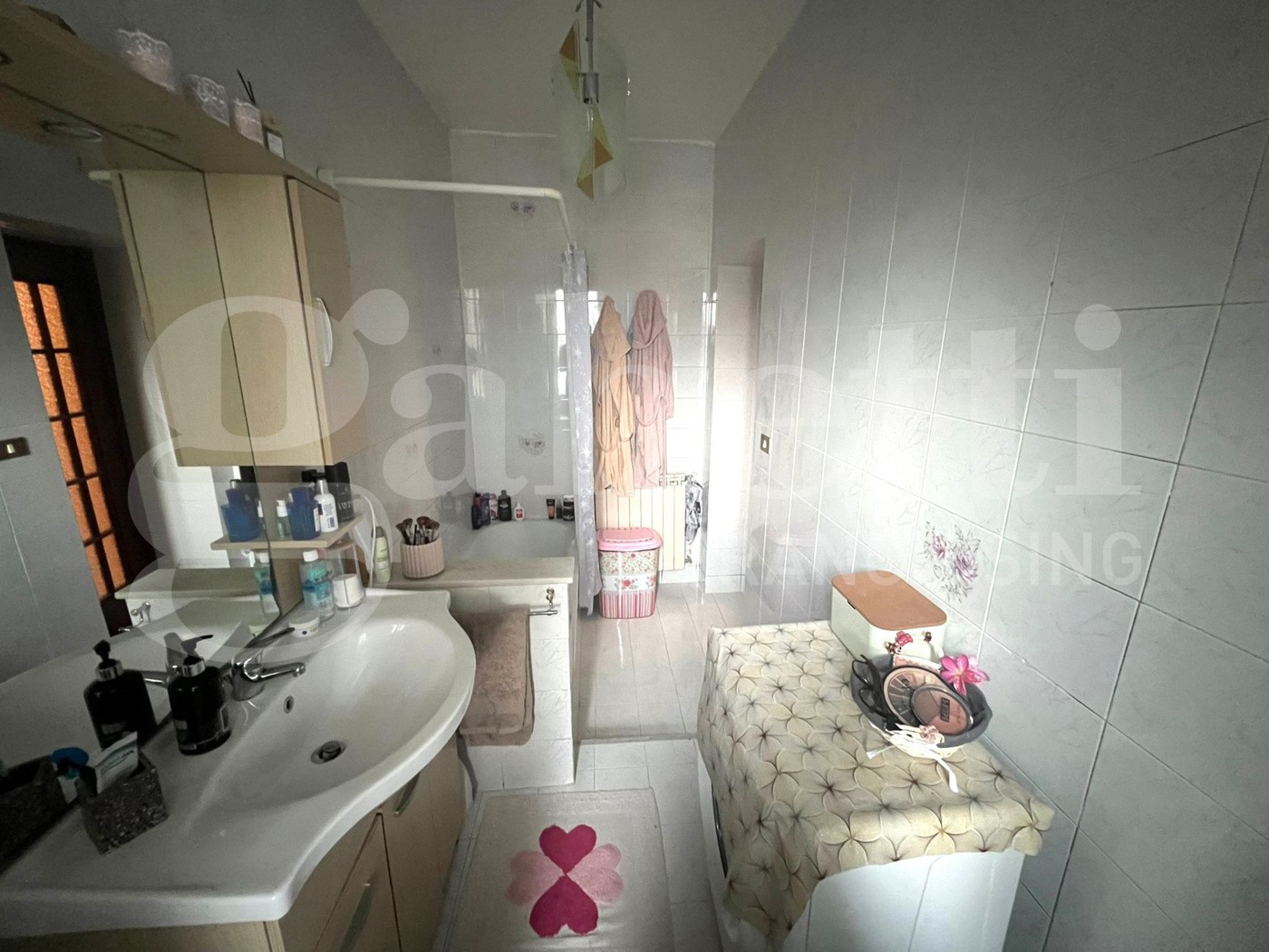 Trilocale con box doppio a Arzano