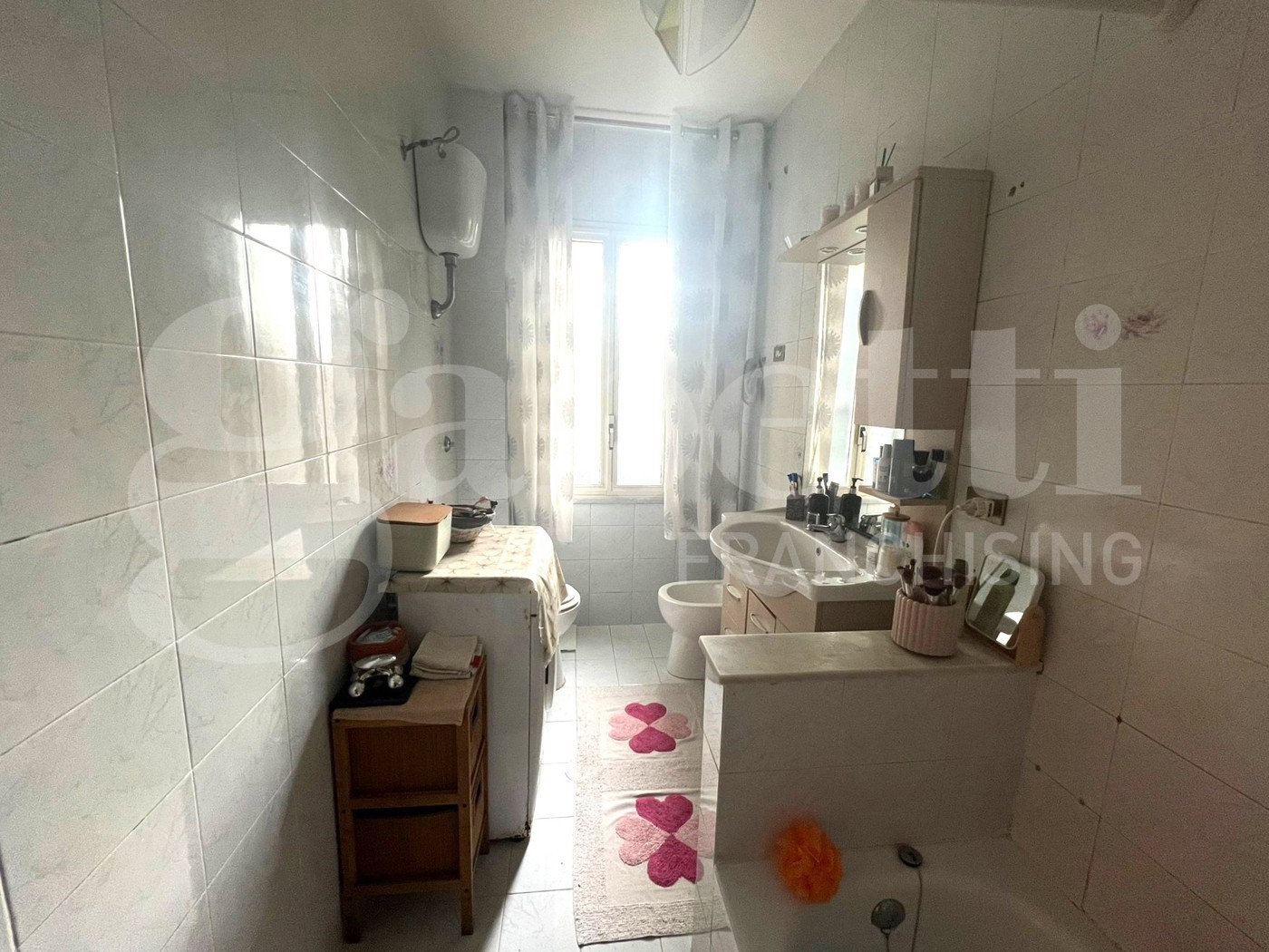 Trilocale con box doppio a Arzano