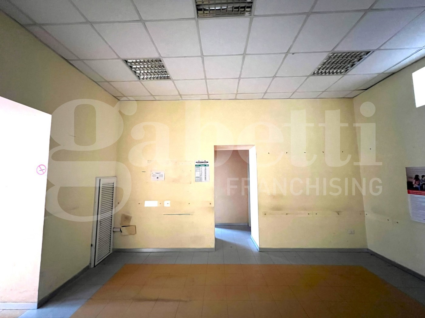 Ufficio classe A1 a Arzano