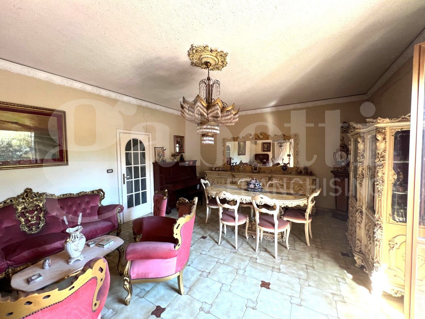 Casa indipendente con giardino a Arzano