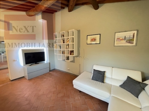 Quadrilocale con giardino, Pontassieve sieci