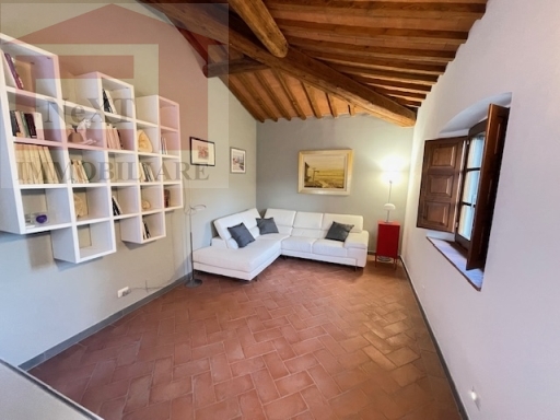 Quadrilocale con giardino, Pontassieve sieci