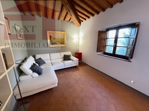 Quadrilocale con giardino, Pontassieve sieci